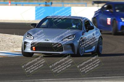 media/Nov-08-2025-Speed Ventures (Sat) [[1c7a6332f5]]/Orange/Session 3 (Turn 1)/